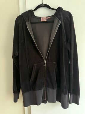 Juicy Couture Black Velour Zip Hoodie with Pink Logo Patch Size 1x